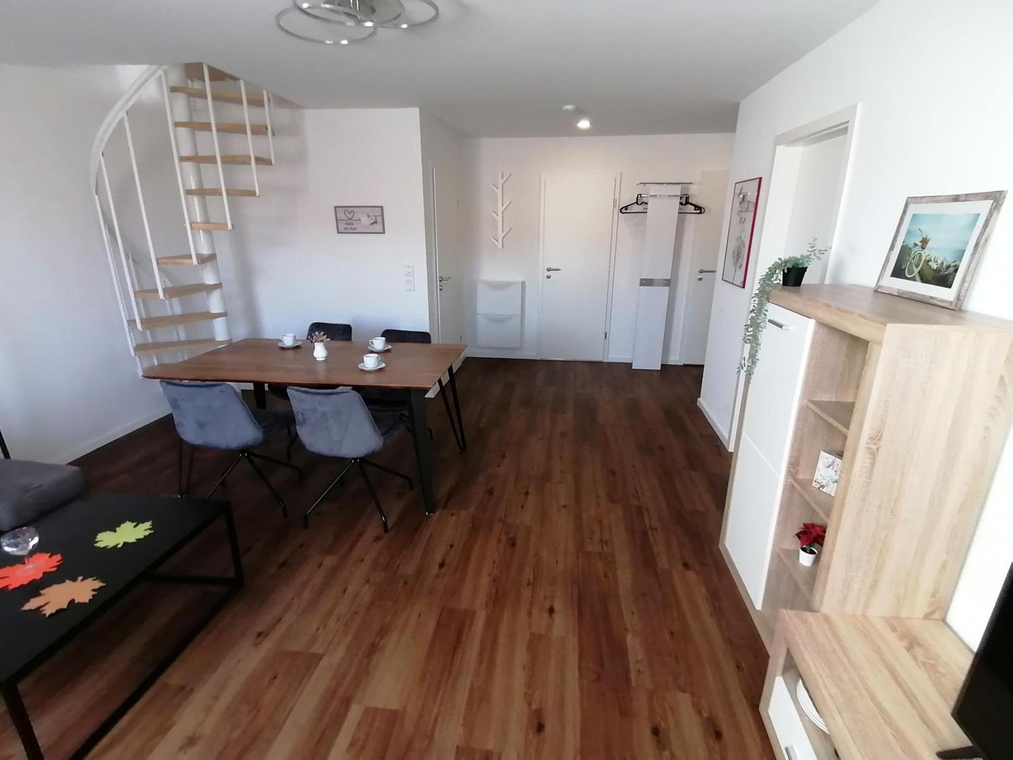 Auszeit2 Erfurt - Stilvolle Dachwohnung Mit Parkplatz - Zentrumsnah Eksteriør bilde