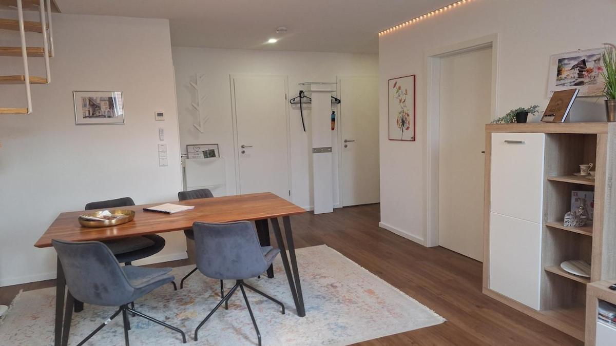 Auszeit2 Erfurt - Stilvolle Dachwohnung Mit Parkplatz - Zentrumsnah Eksteriør bilde